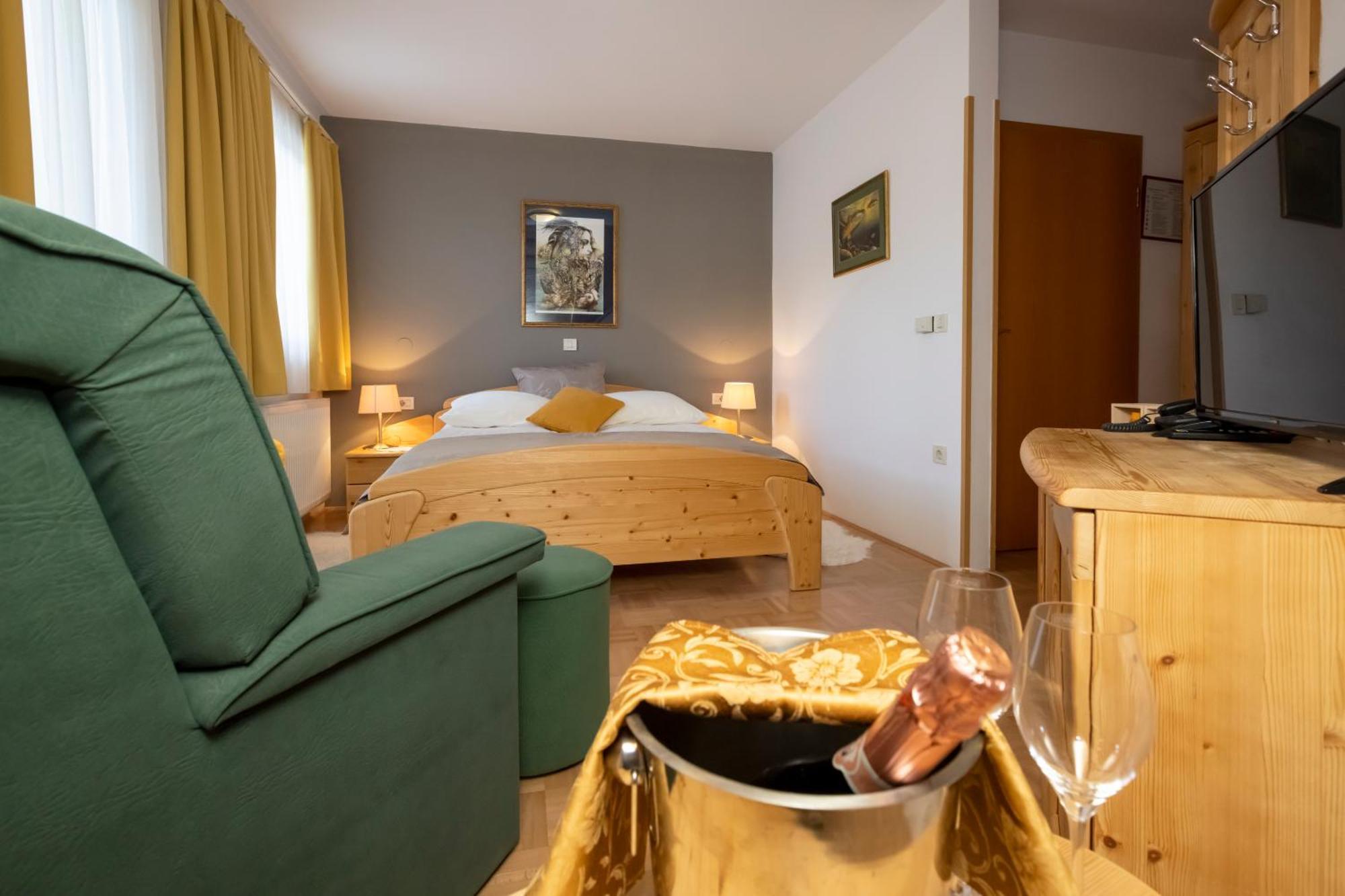 Art Hotel Kristal Bohinj Eksteriør bilde